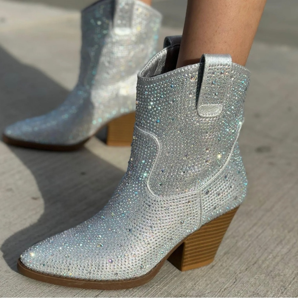 🪩Forever Link🪩 Sparkly Silver Woman Size 6 Country Concert Cowboy Boots